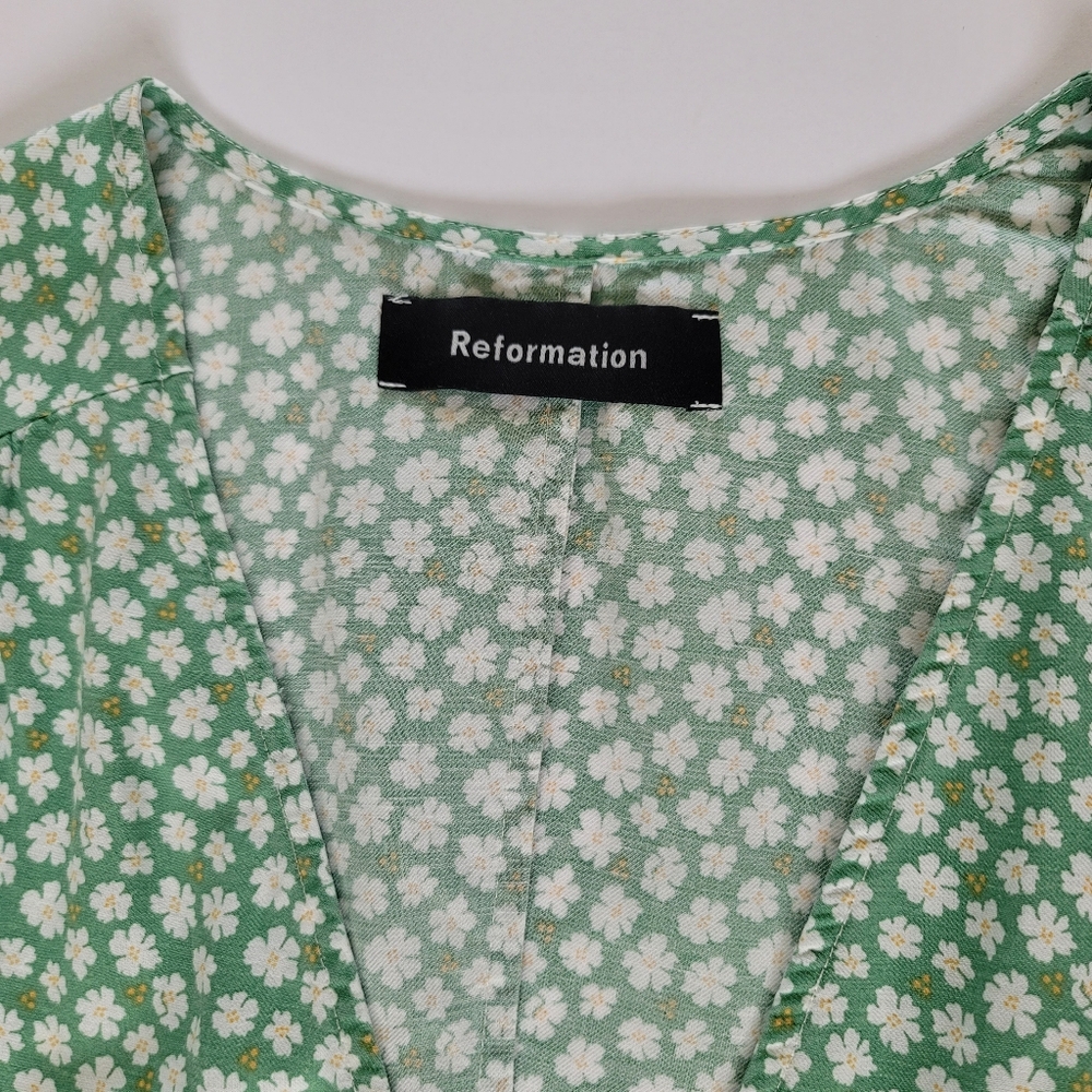 Reformation Ports Wrap Dress In Green And White Floral, XS, Summer Romantic - Picture 3 of 6